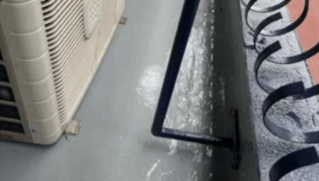 練馬区でマンションベランダのウレタン防水工事が完工